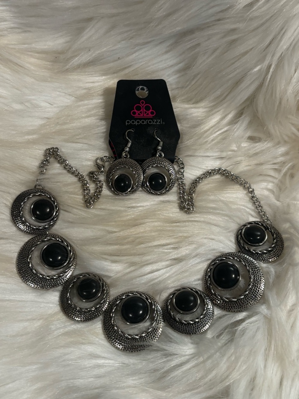 Lions Tigers and Bears - black - Paparazzi necklace